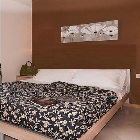 Residence 12,30 Parma Ngoại thất bức ảnh